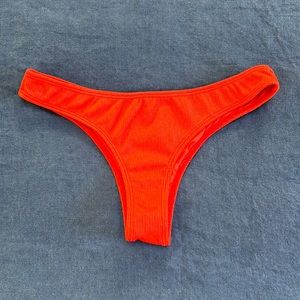 Minimale Animale Red Ribbed bikini size small, low rider cheeky